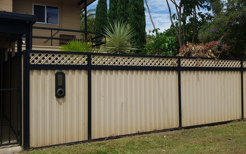 Family Home With So Much To Offer Including A Swimming Pool!