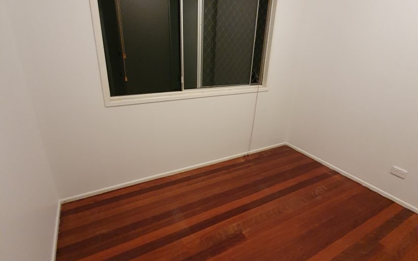 Family Home With So Much To Offer Including A Swimming Pool!