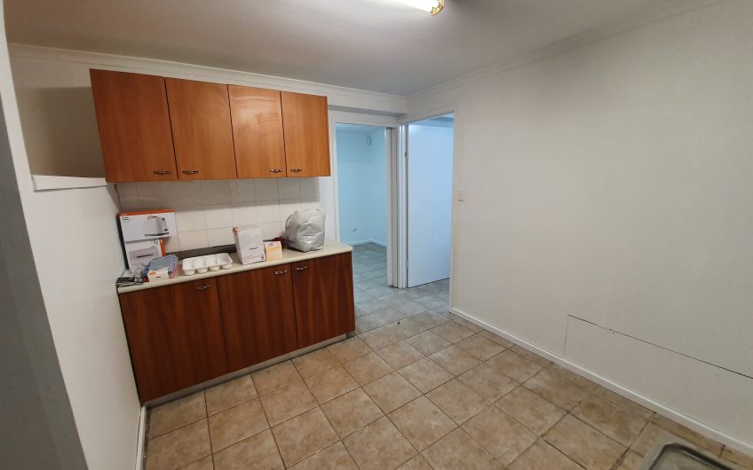 Family Home With So Much To Offer Including A Swimming Pool!